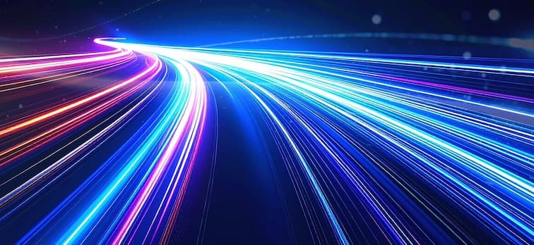 疾走感のある光の抽象画