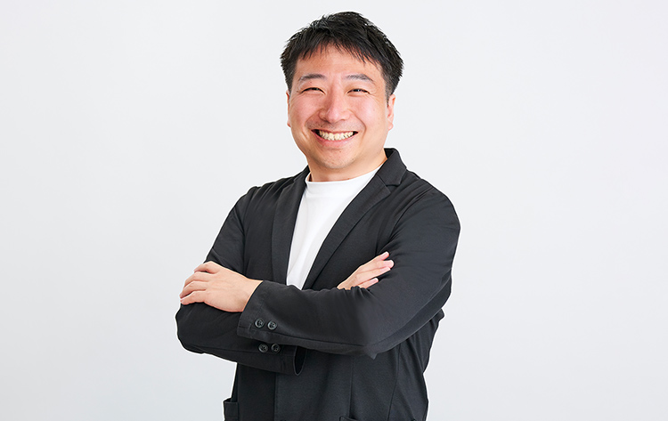 新川 貴章の写真