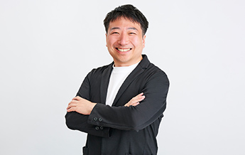 新川 貴章の写真