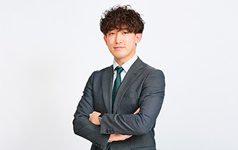 小菅 優太の写真