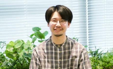 社員: 亀田 楓太